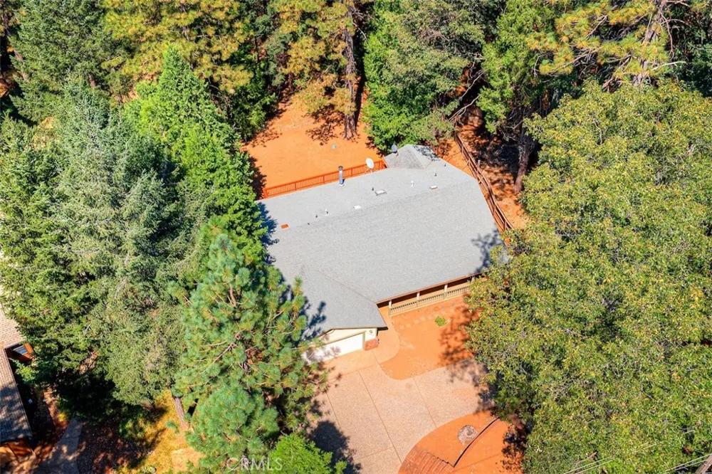 14579 Carnegie Magalia, CA 95954