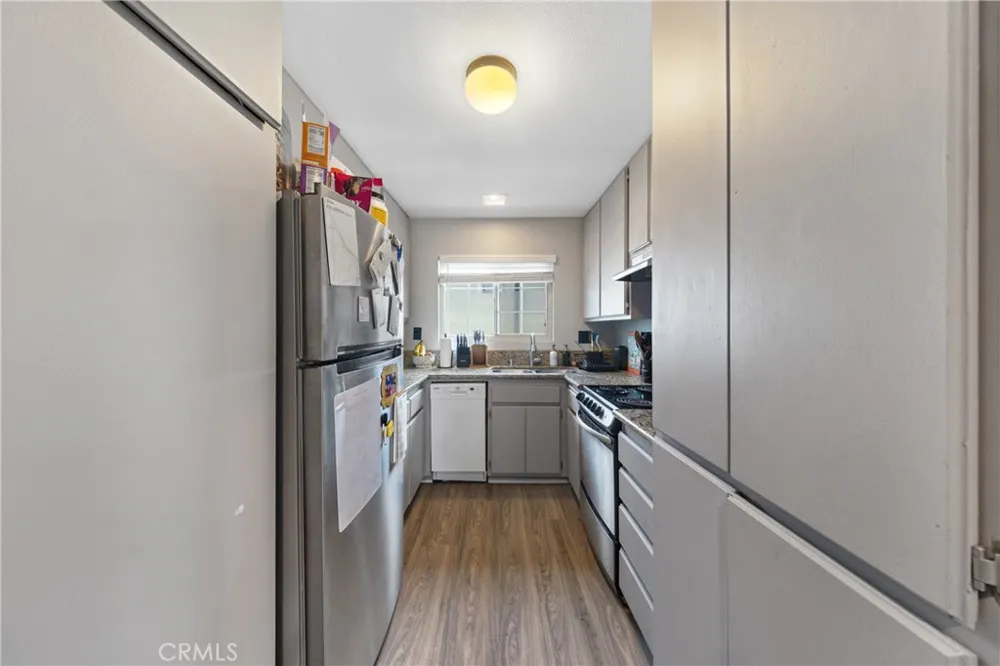 23345 La Crescenta Mission Viejo, CA 92691
