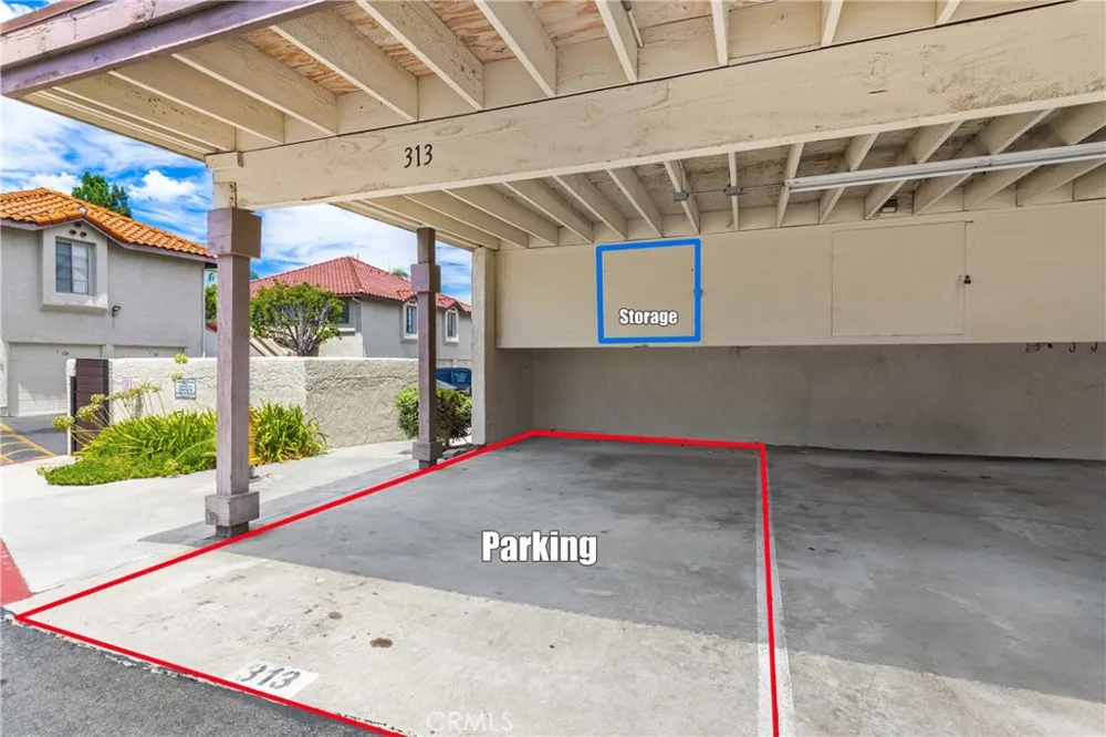 23345 La Crescenta Mission Viejo, CA 92691