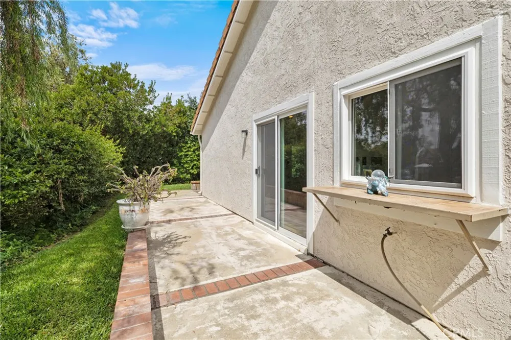 27826 TORROBA Mission Viejo, CA 92692