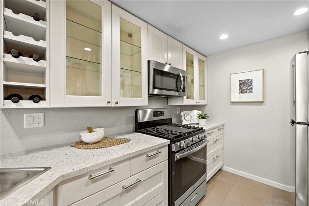 1042 Calle Del Cerro #209 San Clemente, CA 92672