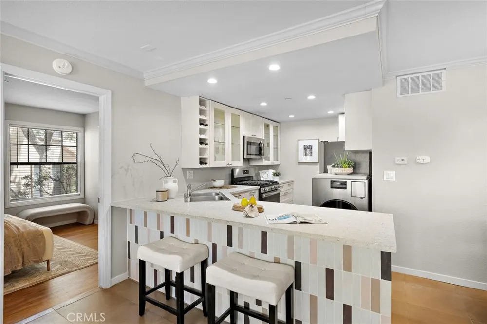 1042 Calle Del Cerro #209 San Clemente, CA 92672