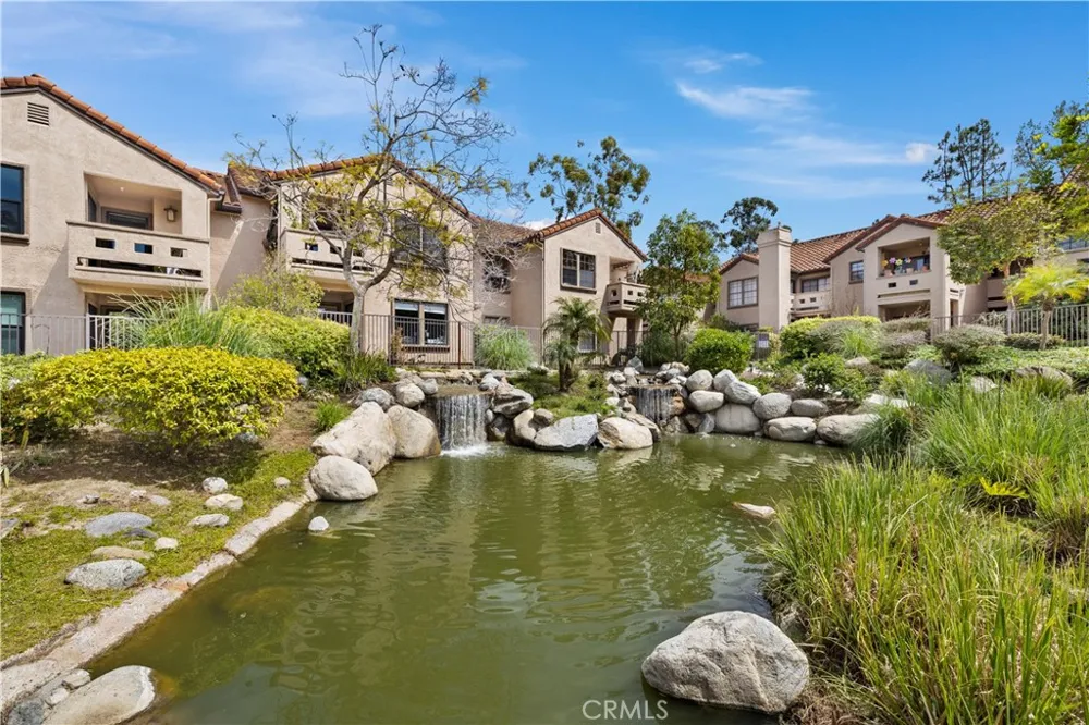 1042 Calle Del Cerro #209 San Clemente, CA 92672