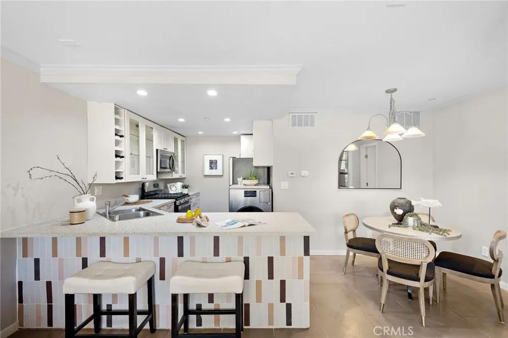 1042 Calle Del Cerro #209 San Clemente, CA 92672