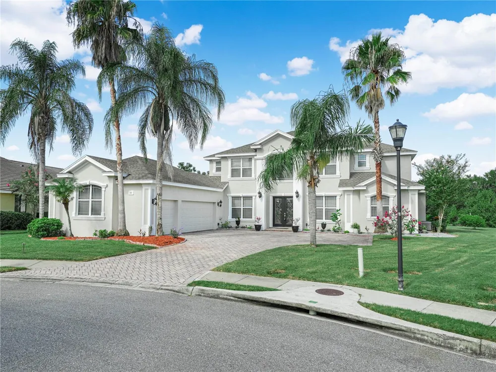 565 WHISPER WOODS DRIVE Lakeland, FL 33813