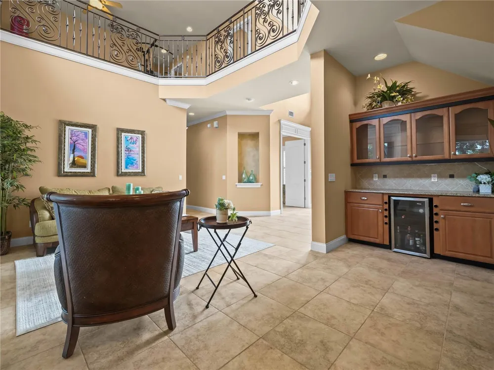 565 WHISPER WOODS DRIVE Lakeland, FL 33813
