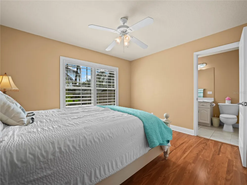 565 WHISPER WOODS DRIVE Lakeland, FL 33813