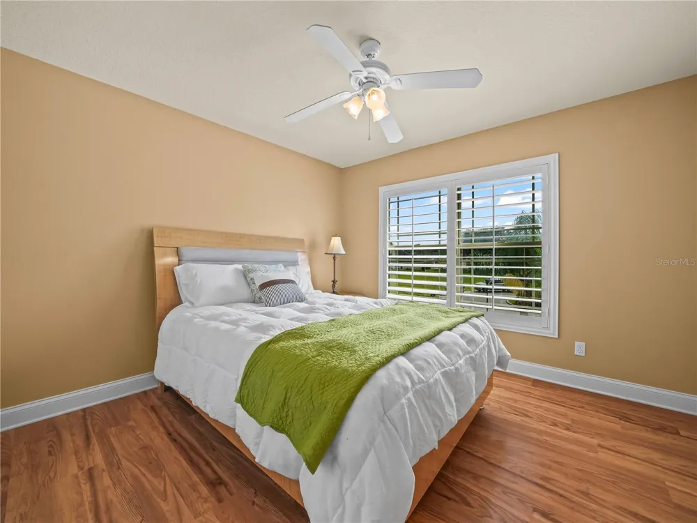 565 WHISPER WOODS DRIVE Lakeland, FL 33813
