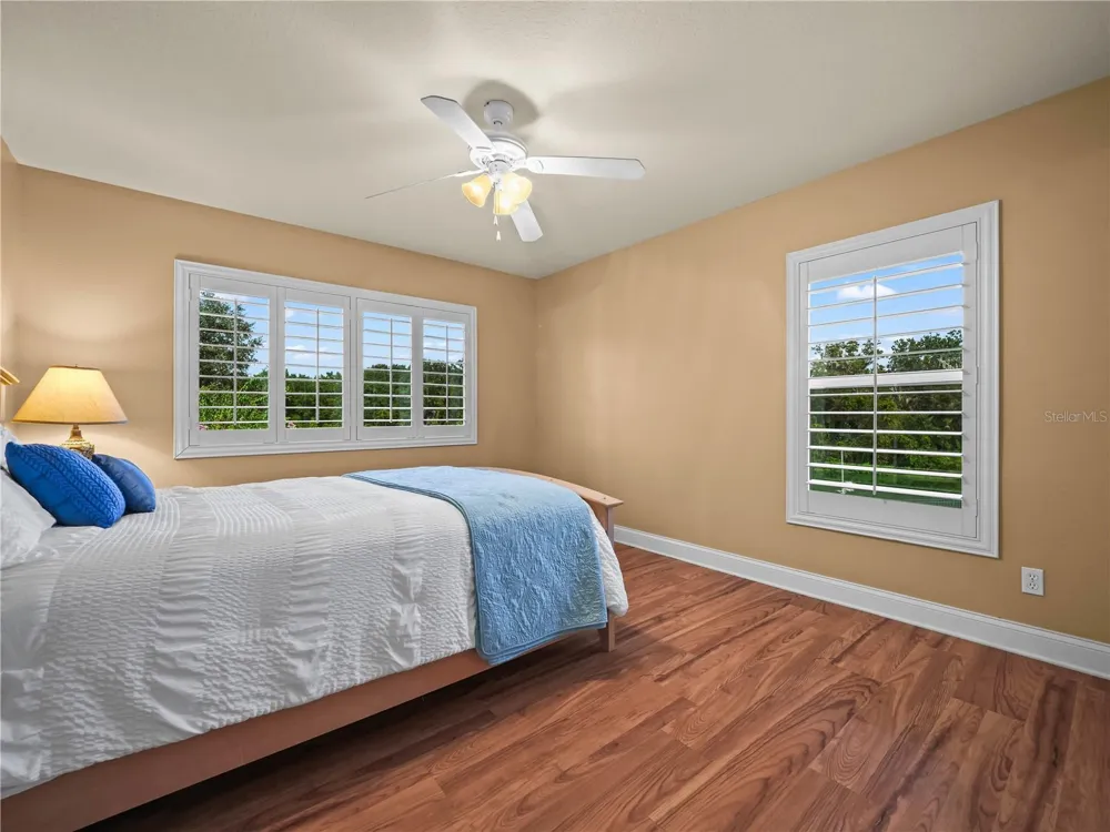 565 WHISPER WOODS DRIVE Lakeland, FL 33813