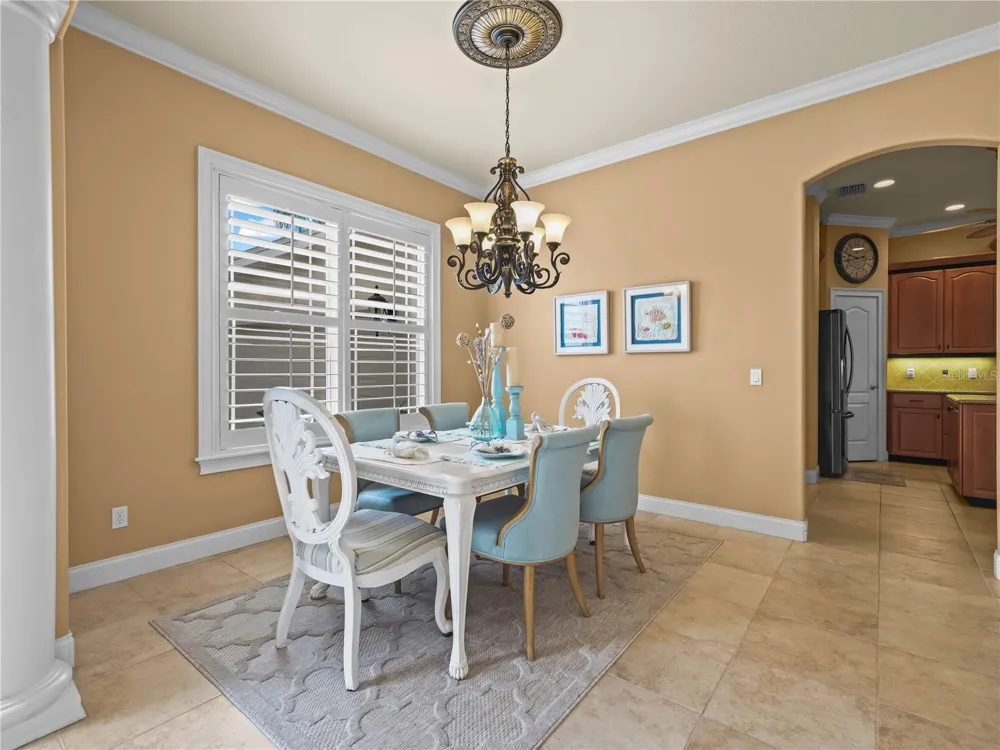 565 WHISPER WOODS DRIVE Lakeland, FL 33813