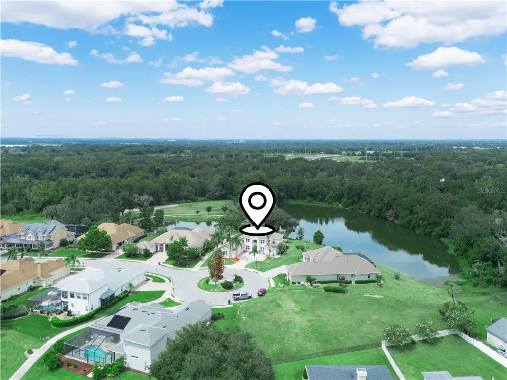 565 WHISPER WOODS DRIVE Lakeland, FL 33813