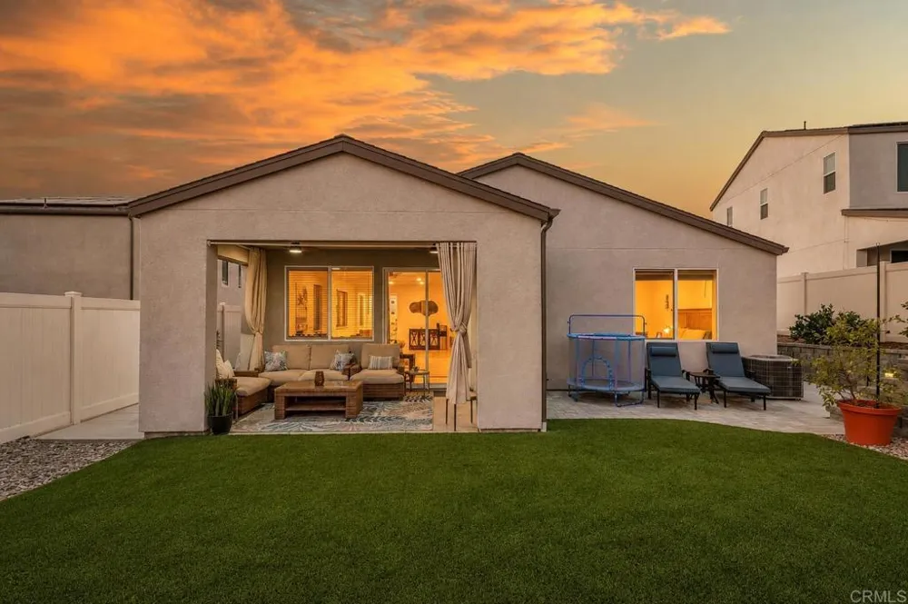 35164 Orchard Trail Fallbrook, CA 92028