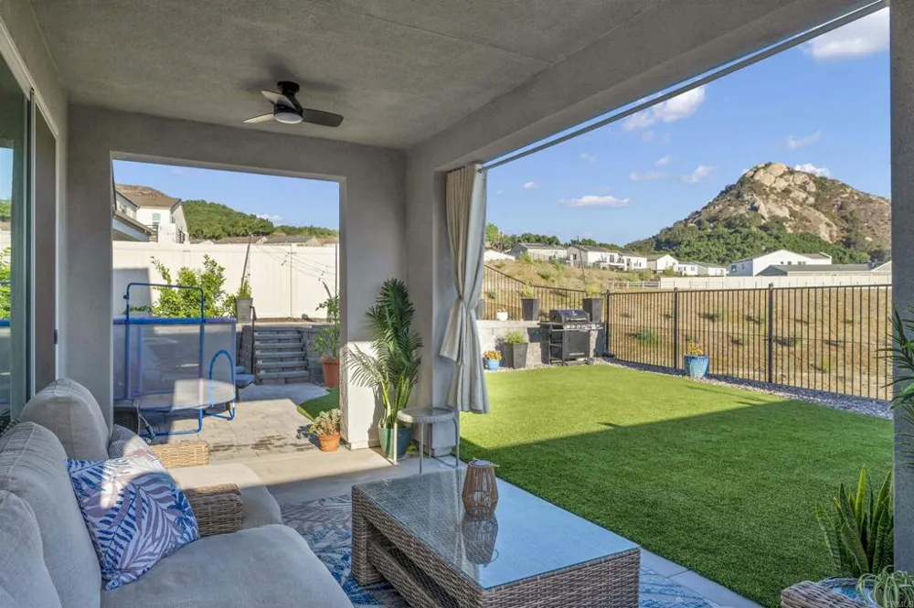 35164 Orchard Trail Fallbrook, CA 92028