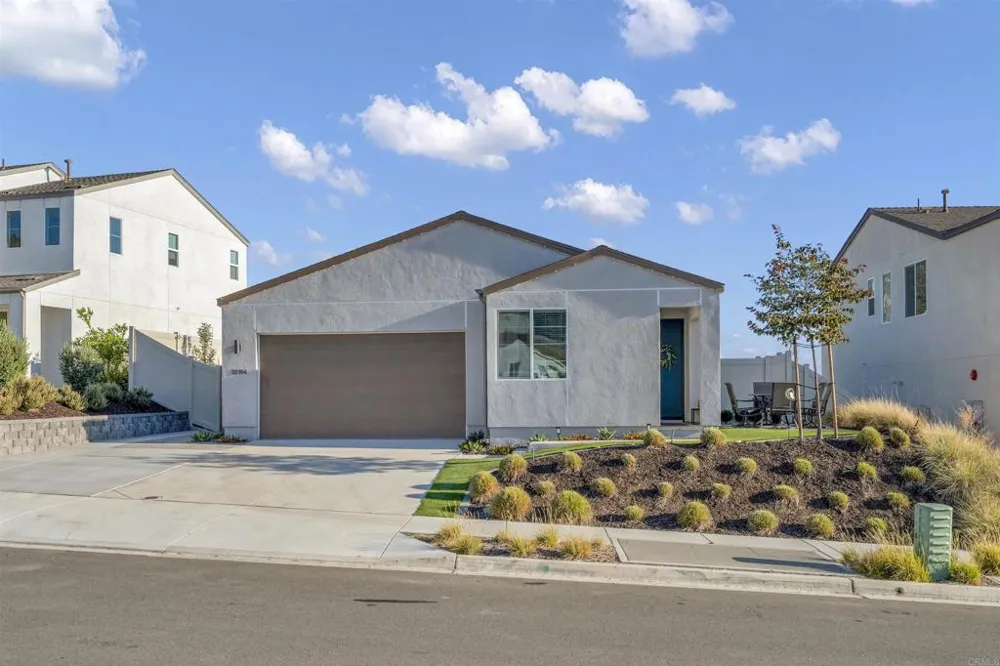 35164 Orchard Trail Fallbrook, CA 92028