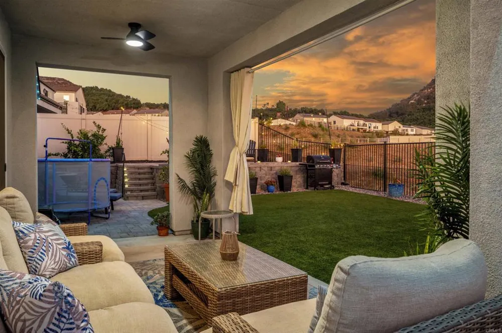 35164 Orchard Trail Fallbrook, CA 92028
