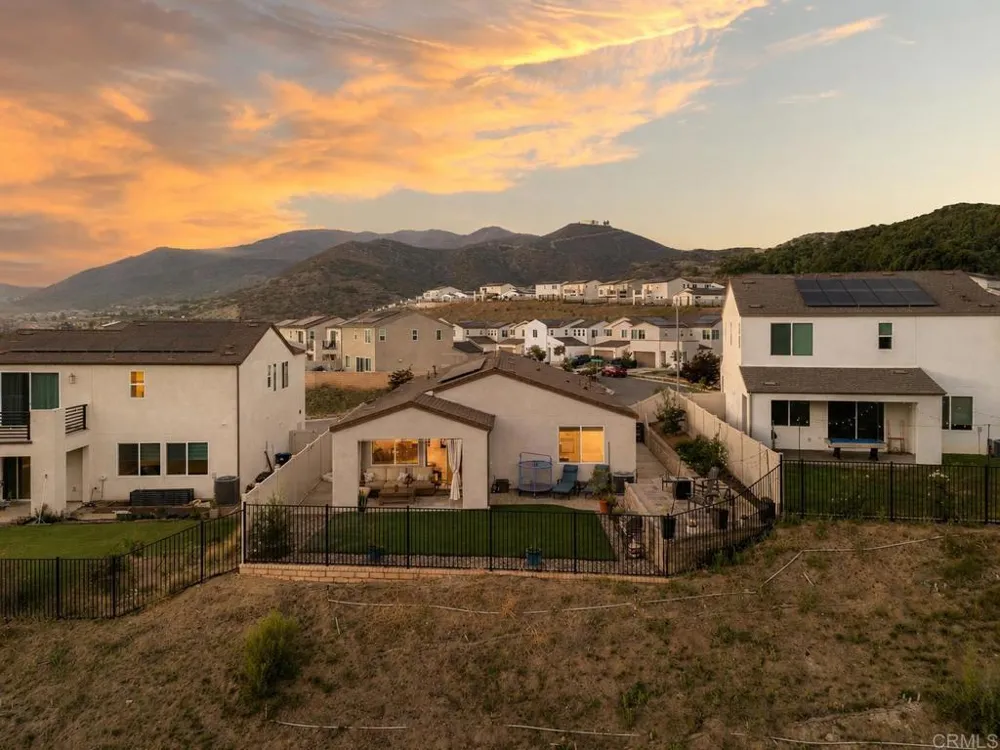 35164 Orchard Trail Fallbrook, CA 92028
