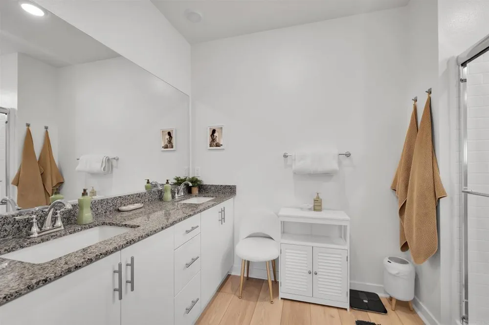 35164 Orchard Trail Fallbrook, CA 92028