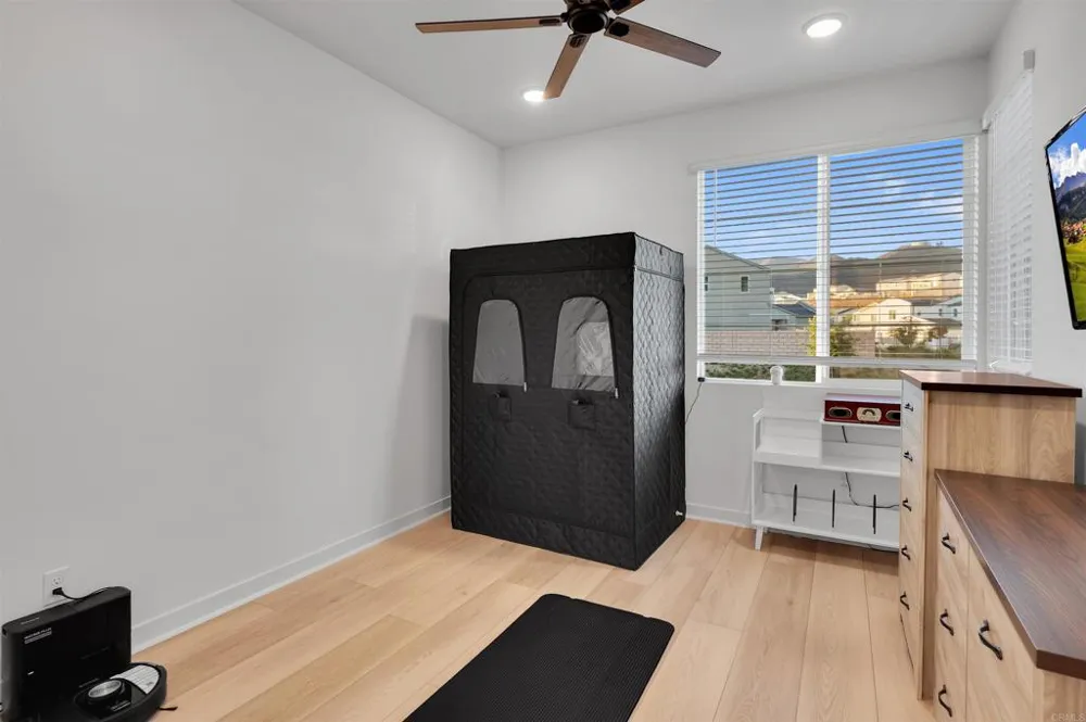 35164 Orchard Trail Fallbrook, CA 92028