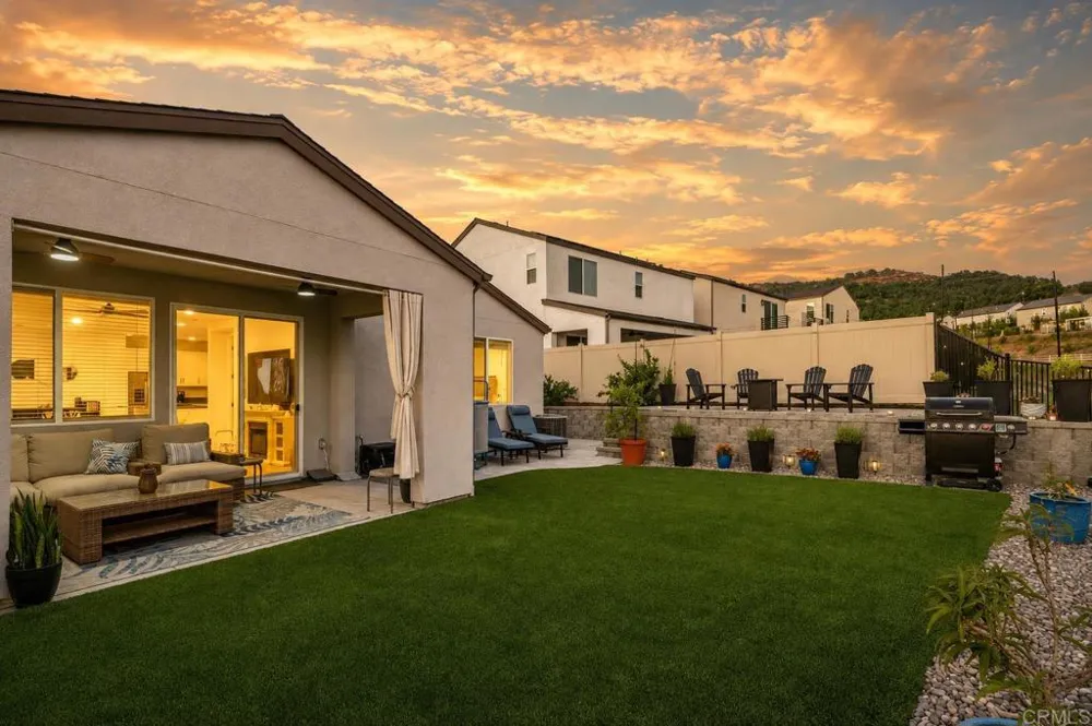 35164 Orchard Trail Fallbrook, CA 92028