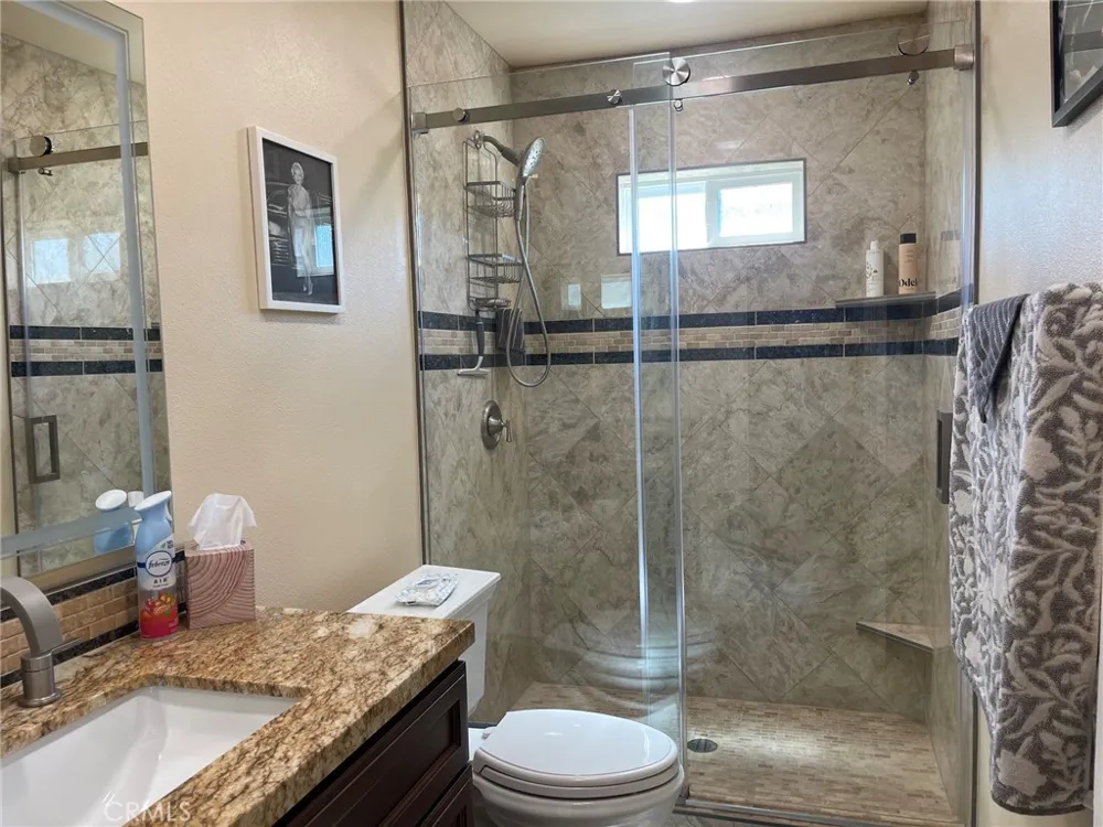 1406 W Baker Fullerton, CA 92833