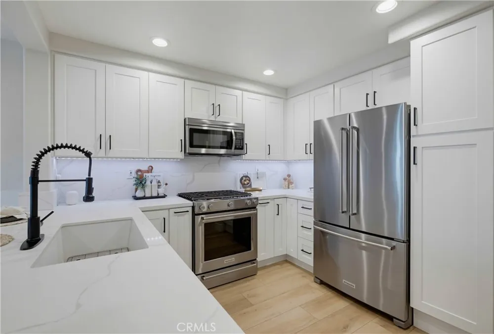 3 Three Vines Court Ladera Ranch, CA 92694