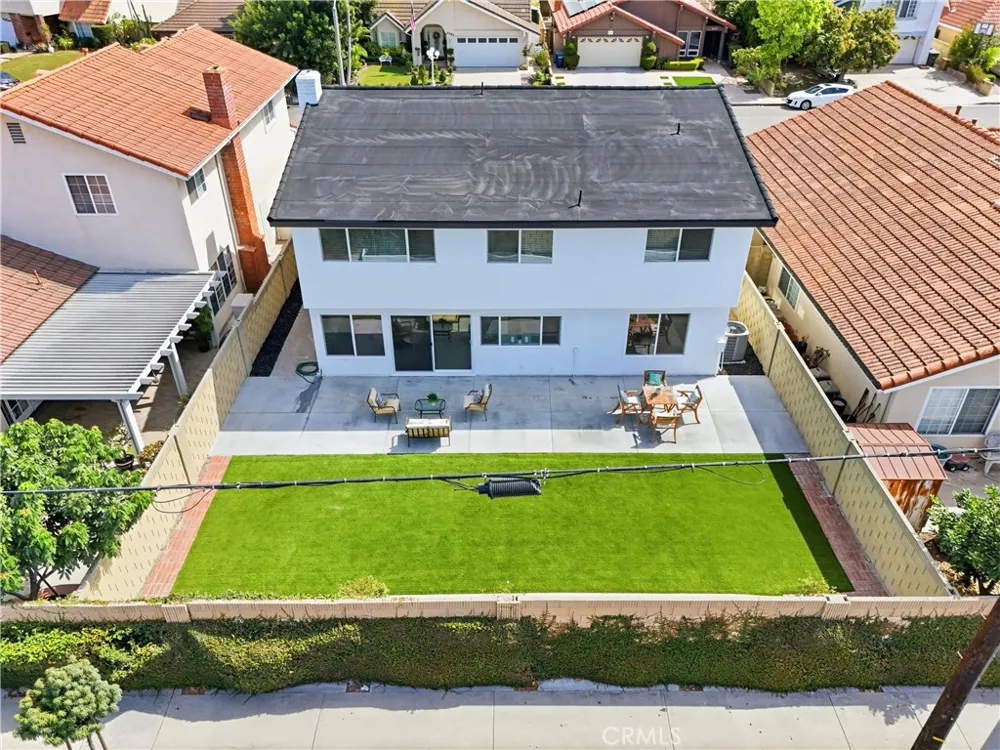 5781 Park West La Palma, CA 90623
