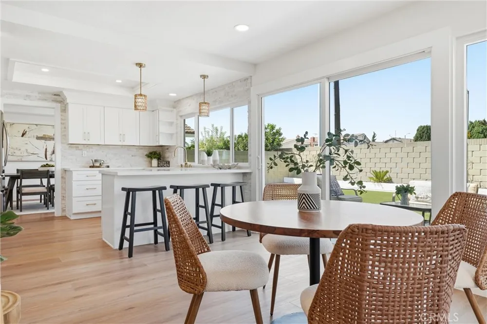 5781 Park West La Palma, CA 90623