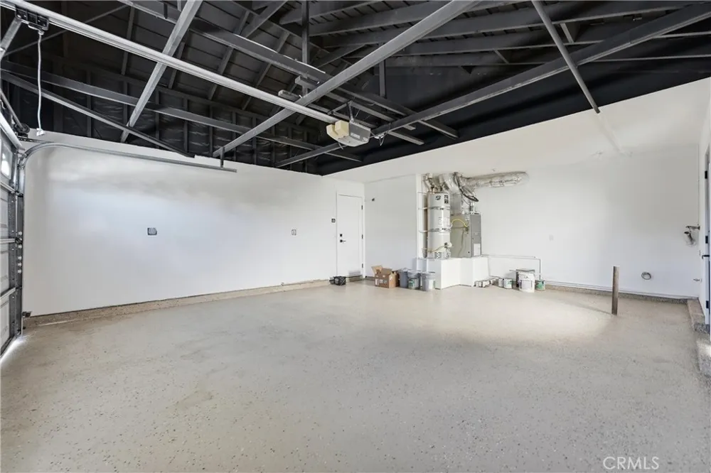 5781 Park West La Palma, CA 90623