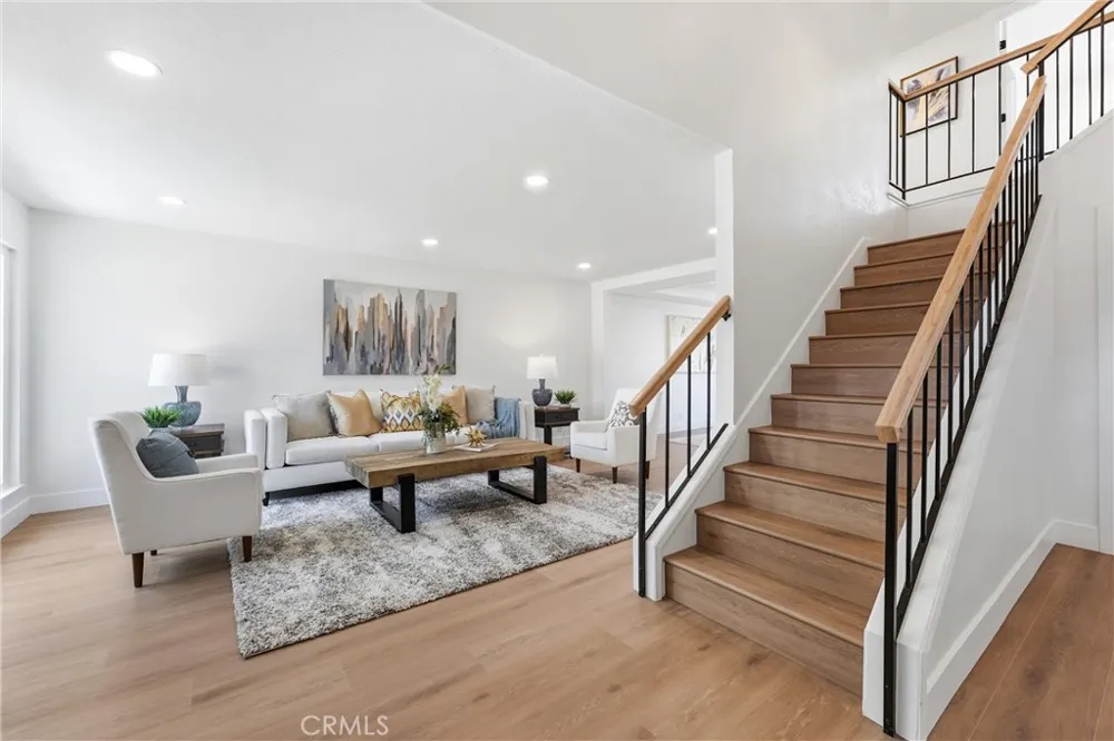 5781 Park West La Palma, CA 90623
