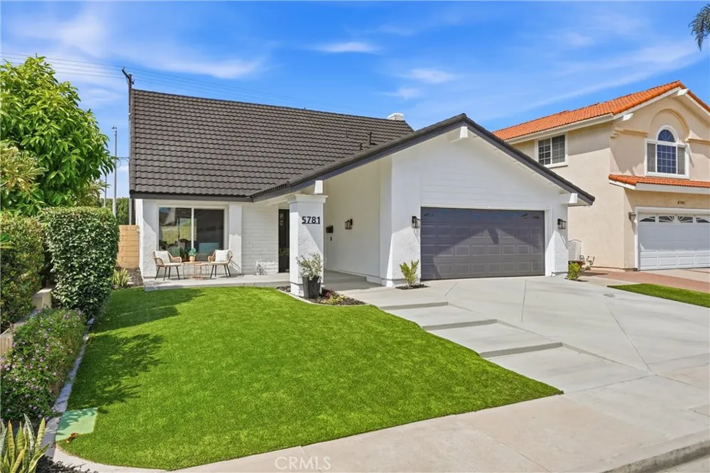 5781 Park West La Palma, CA 90623