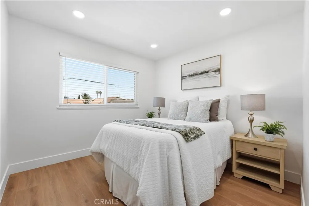 5781 Park West La Palma, CA 90623