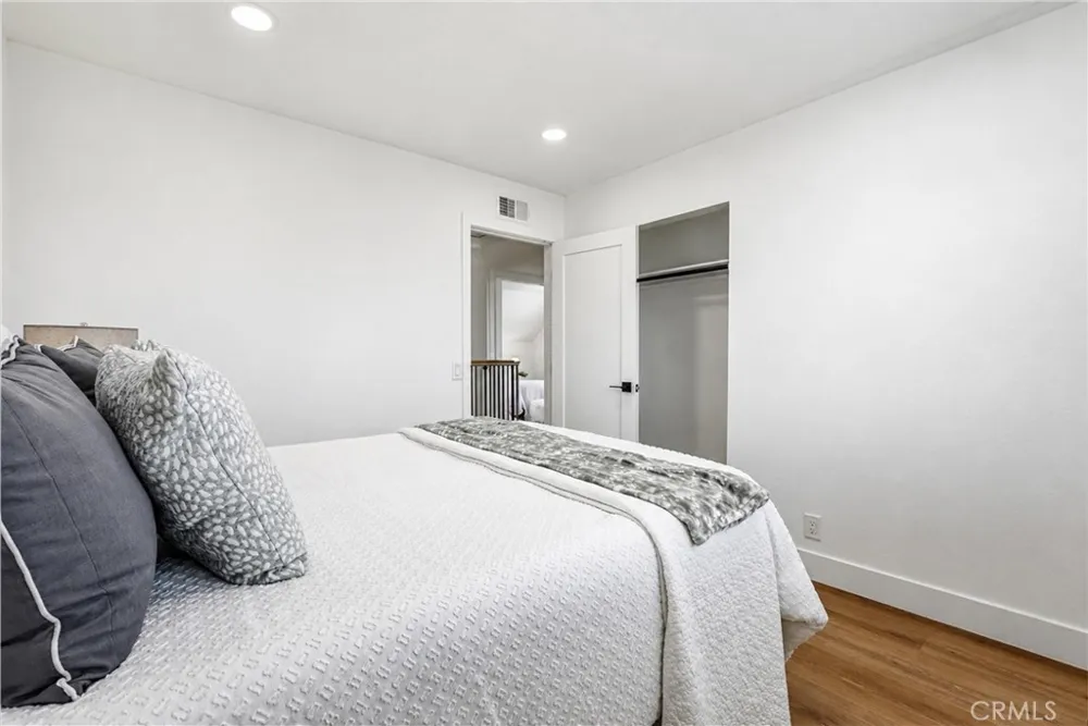 5781 Park West La Palma, CA 90623