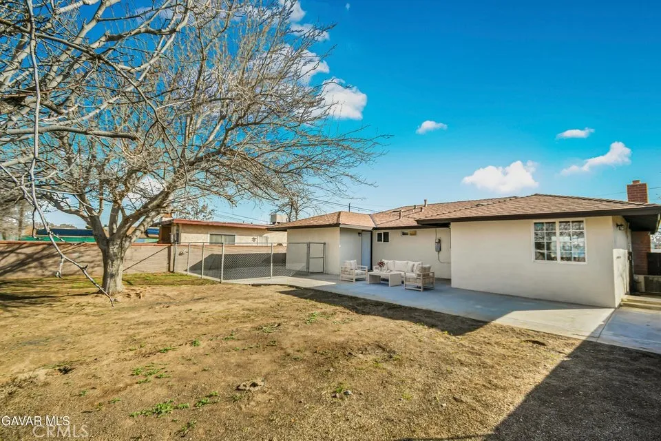 45503 11th Street West Lancaster, CA 93534