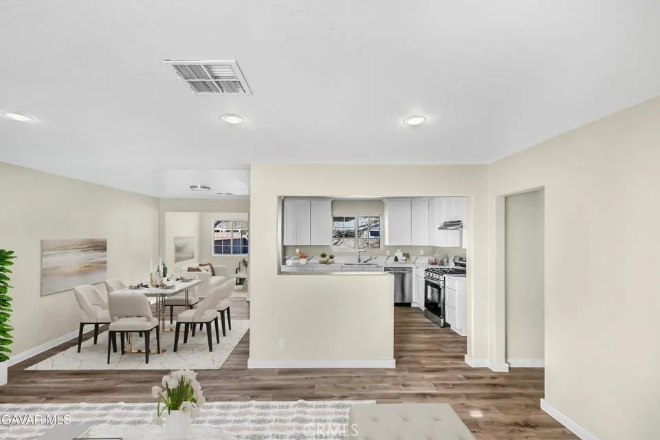 45503 11th Street West Lancaster, CA 93534