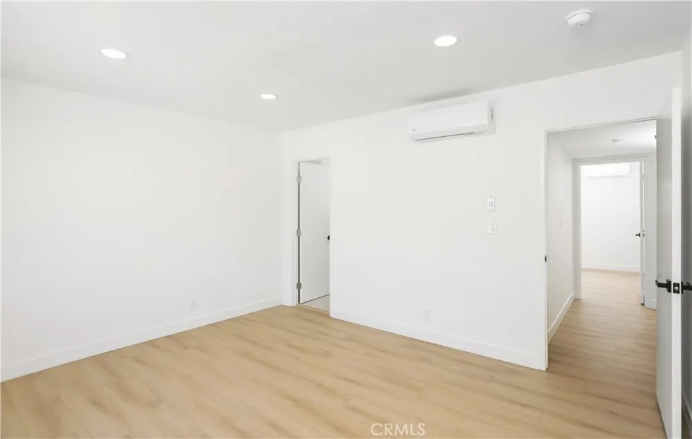 2937 Mendoza Drive Costa Mesa, CA 92626
