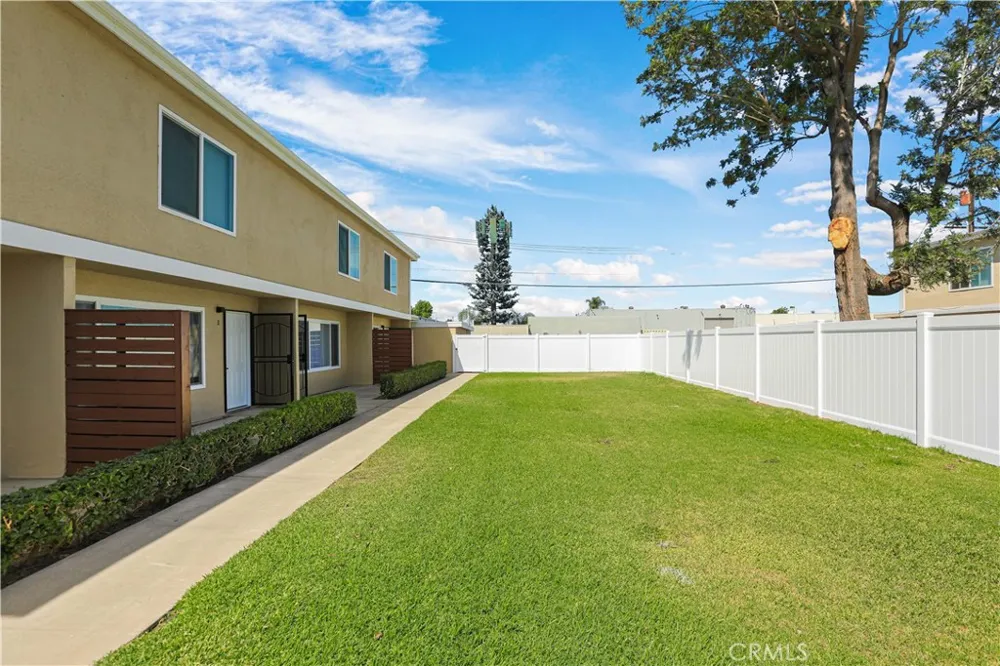 2937 Mendoza Drive Costa Mesa, CA 92626