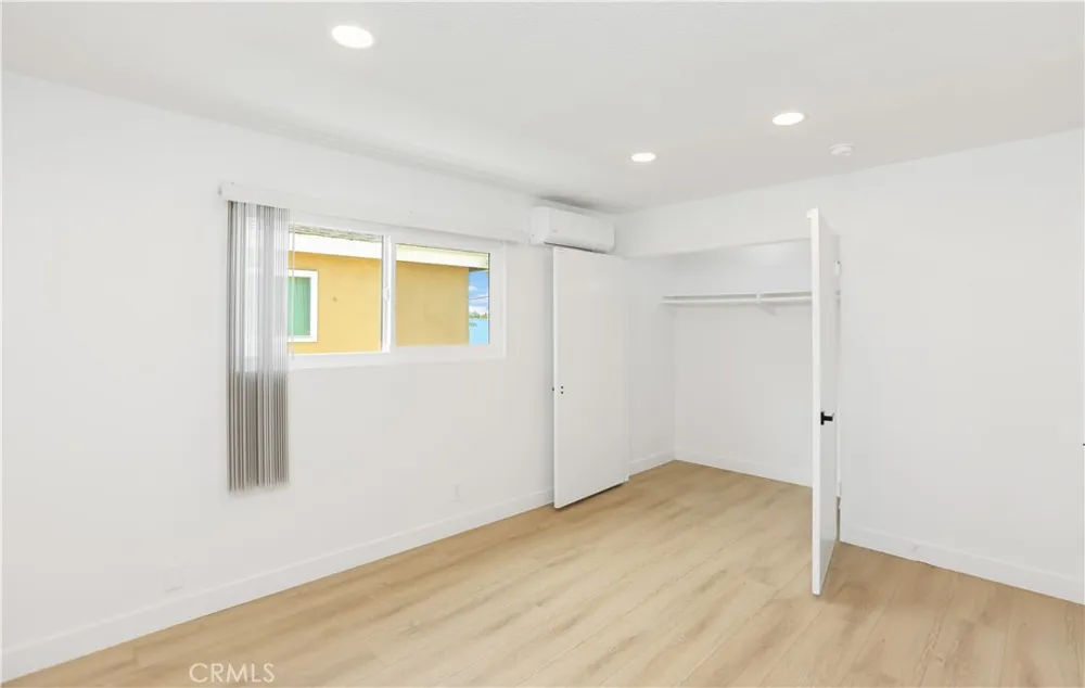 2937 Mendoza Drive Costa Mesa, CA 92626