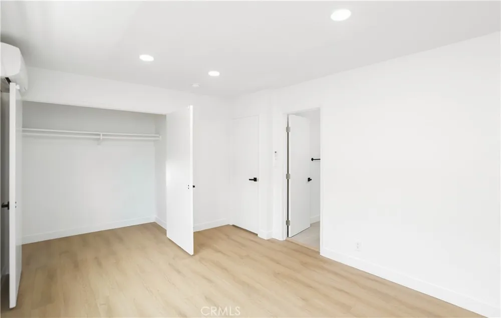 2937 Mendoza Drive Costa Mesa, CA 92626