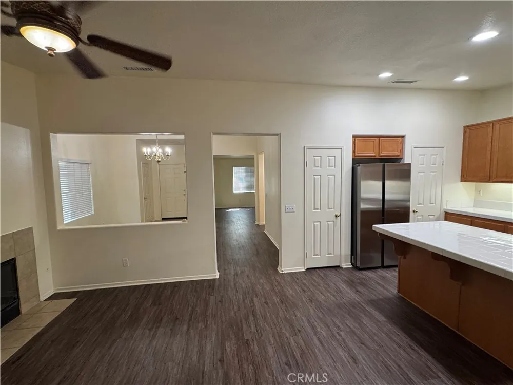 476 Cerro Vera San Jacinto, CA 92582