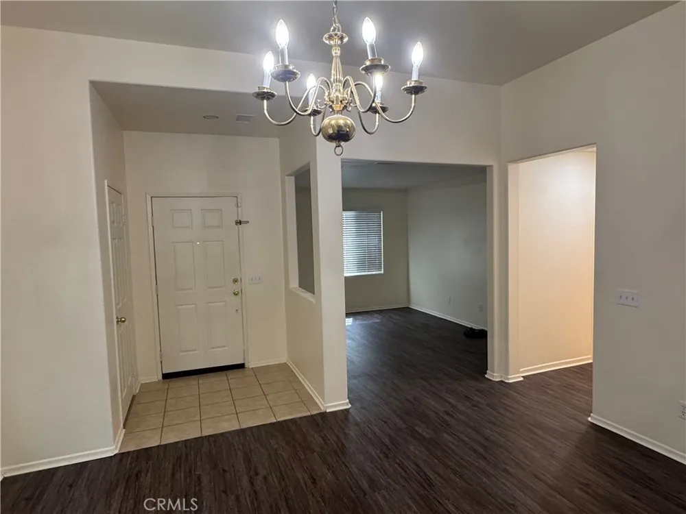 476 Cerro Vera San Jacinto, CA 92582