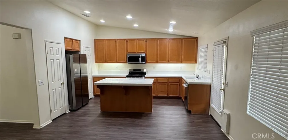 476 Cerro Vera San Jacinto, CA 92582