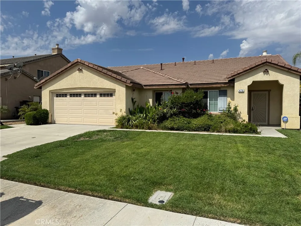 476 Cerro Vera San Jacinto, CA 92582