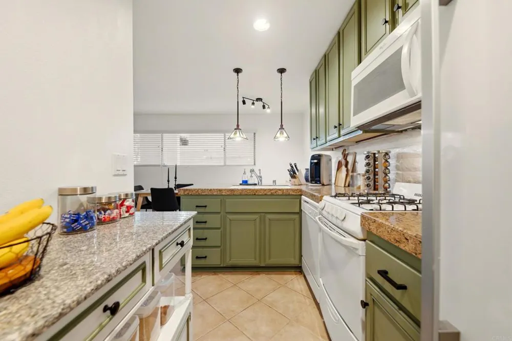 5931 Howell Drive #7 La Mesa, CA 91942