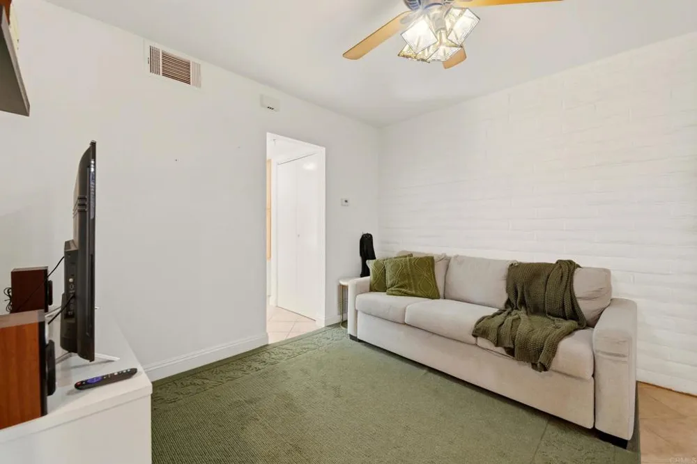 5931 Howell Drive #7 La Mesa, CA 91942
