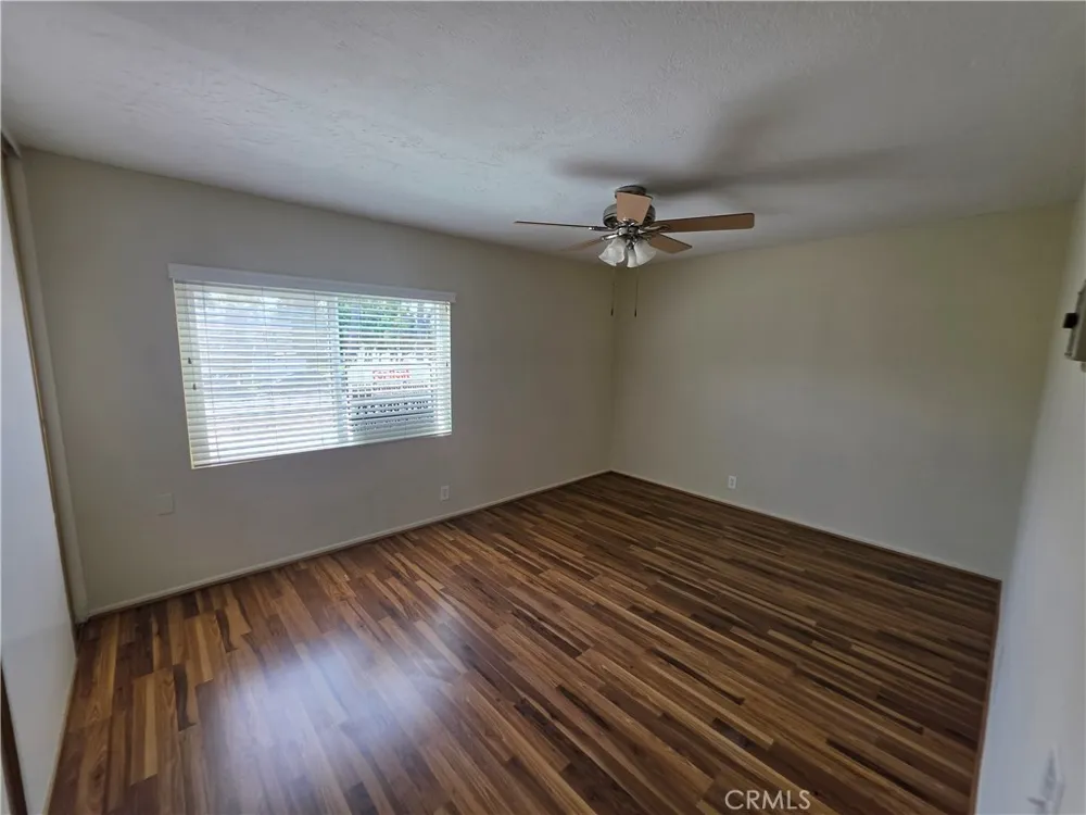 4 Albany Irvine, CA 92604