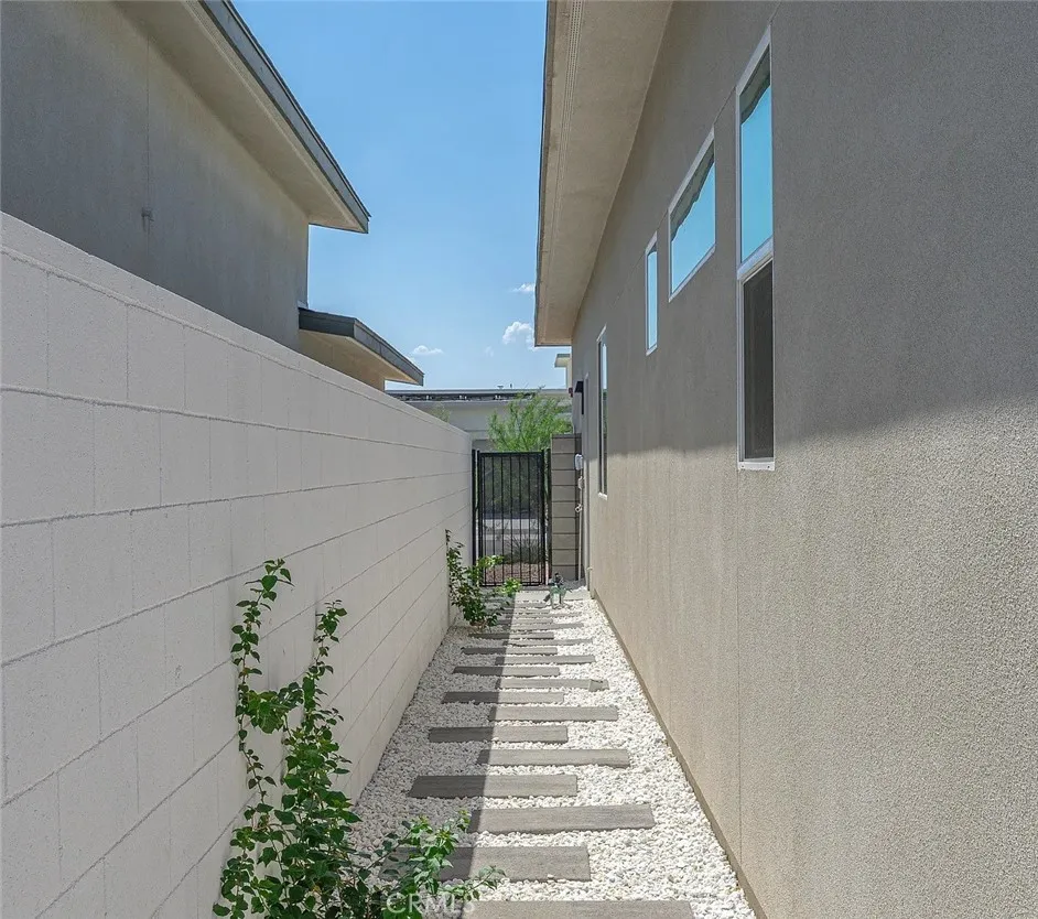 264 Mustang Lane Palm Springs, CA 92262