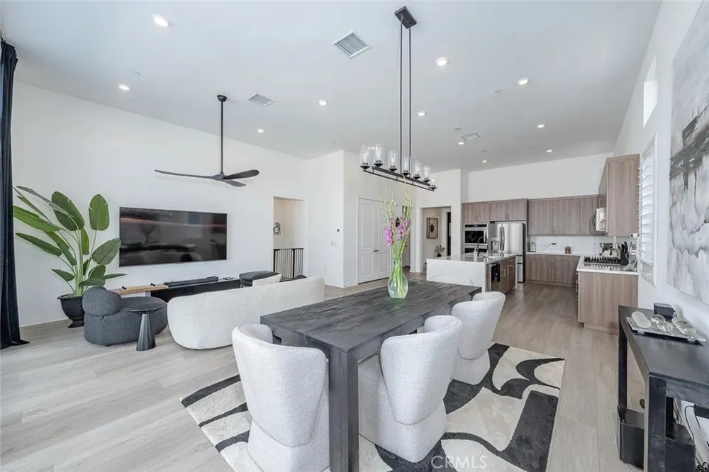 264 Mustang Lane Palm Springs, CA 92262