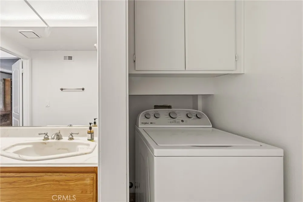 30112 Elizabeth Court Agoura Hills, CA 91301