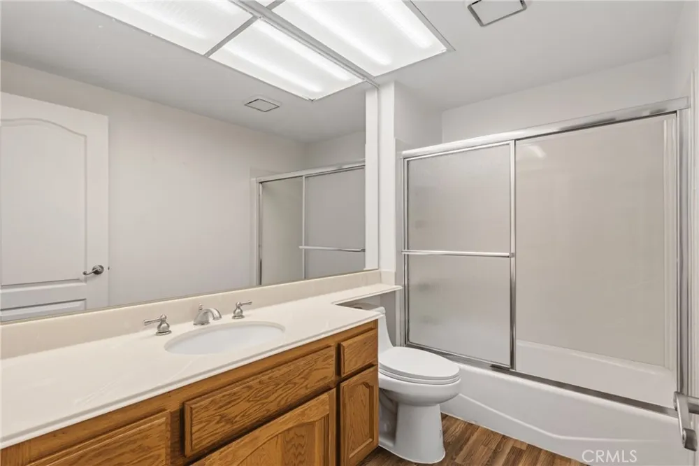 30112 Elizabeth Court Agoura Hills, CA 91301