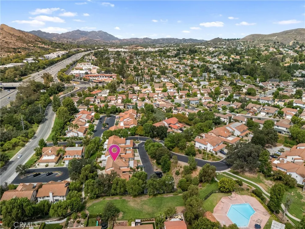 30112 Elizabeth Court Agoura Hills, CA 91301